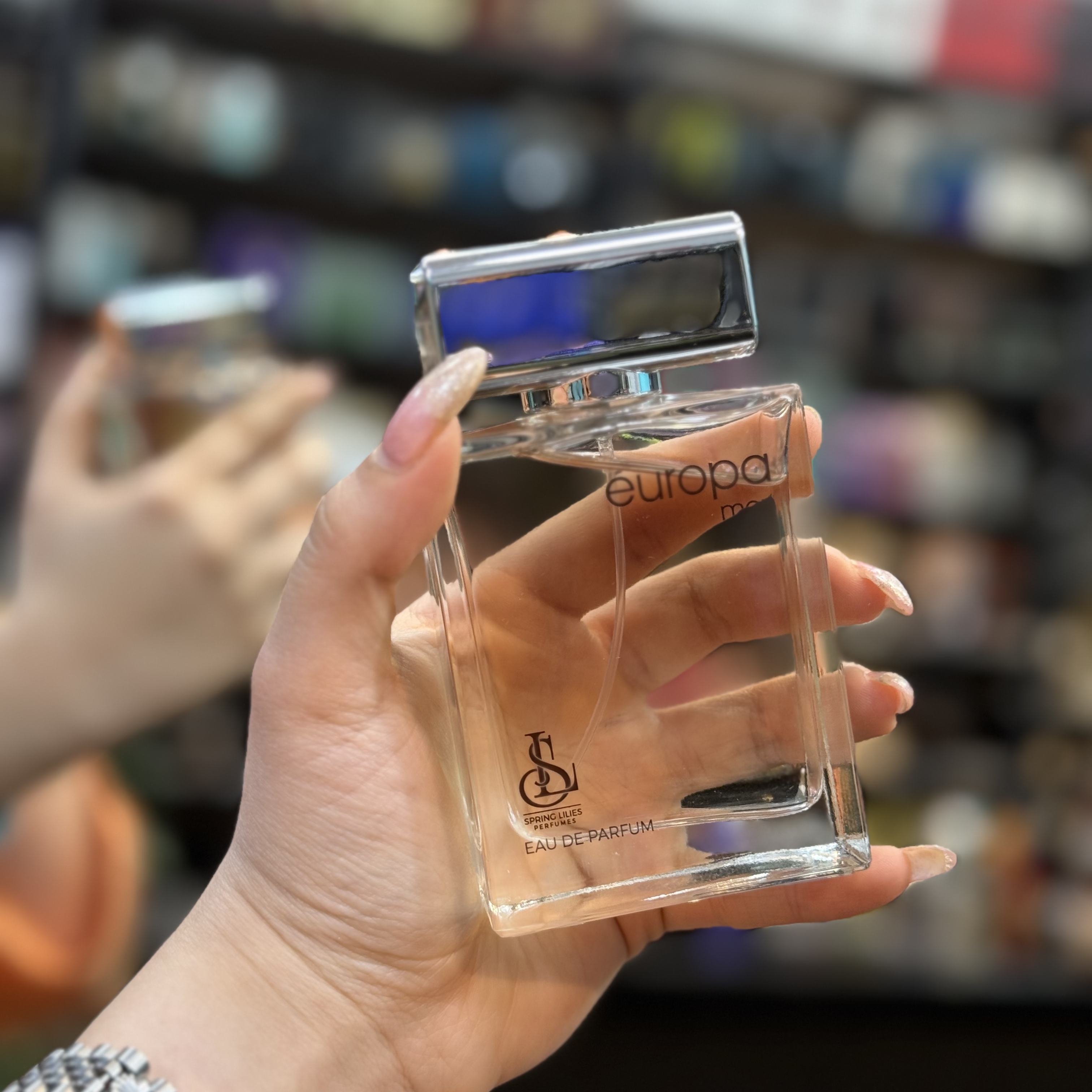 عطر / ادکلن شرکتی ایرانی ایفوریا قهوه ای شرکت اسپرینگ لیلیس