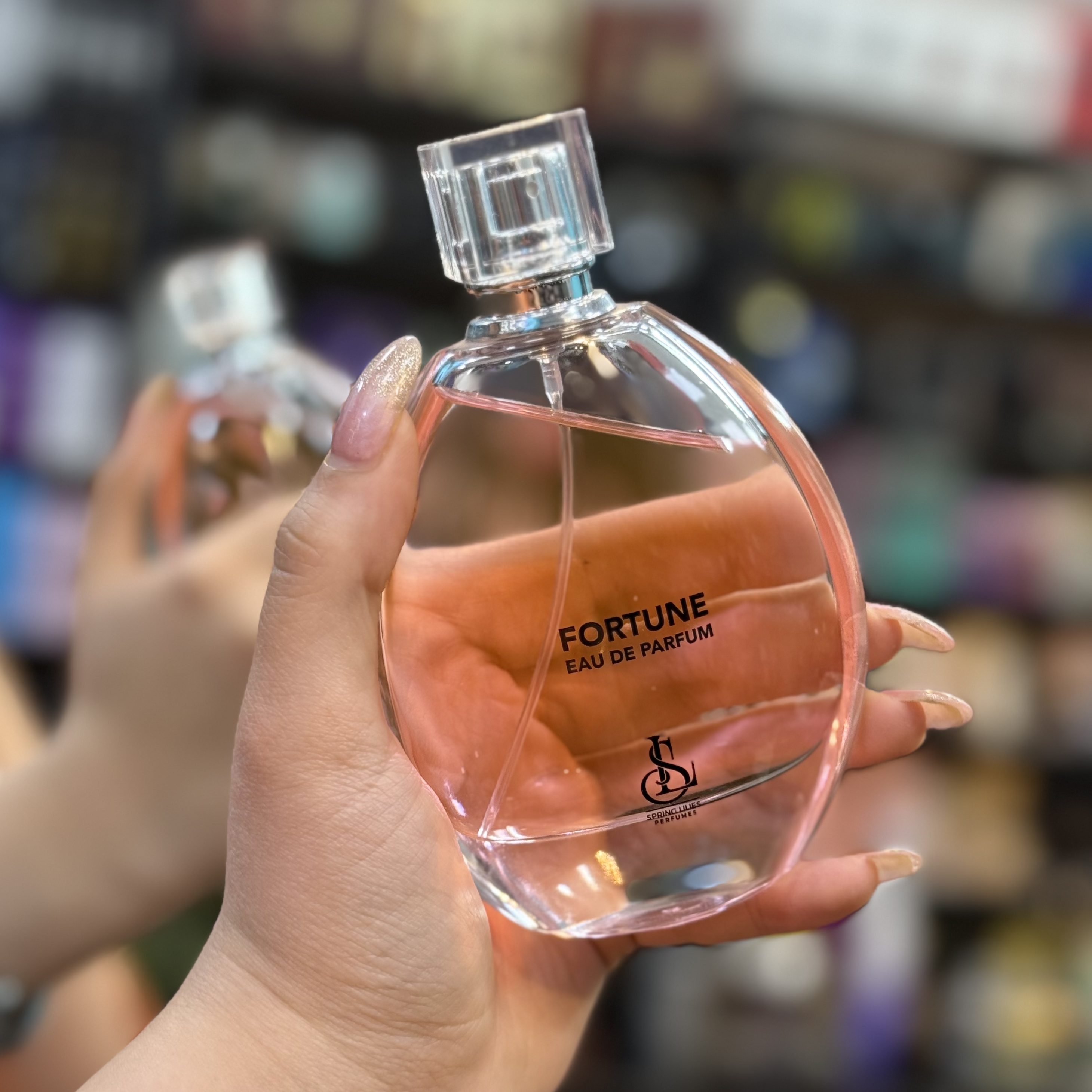 عطر / ادکلن شرکتی ایرانی شنل چنس صورتی شرکت اسپرینگ لیلیس