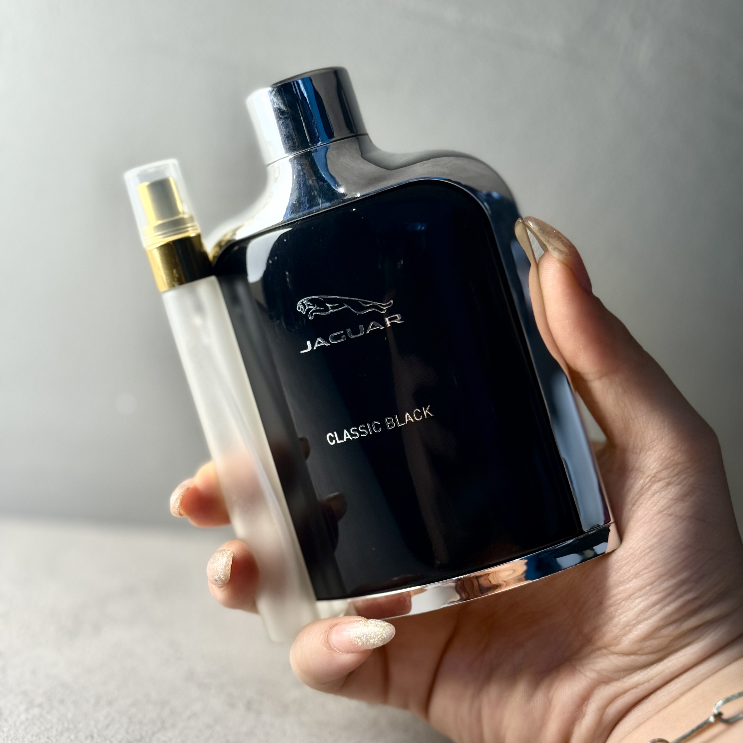 عطر / ادکلن اورجینال جگوار کلاسیک بلک ( آکبند / دکانت )
