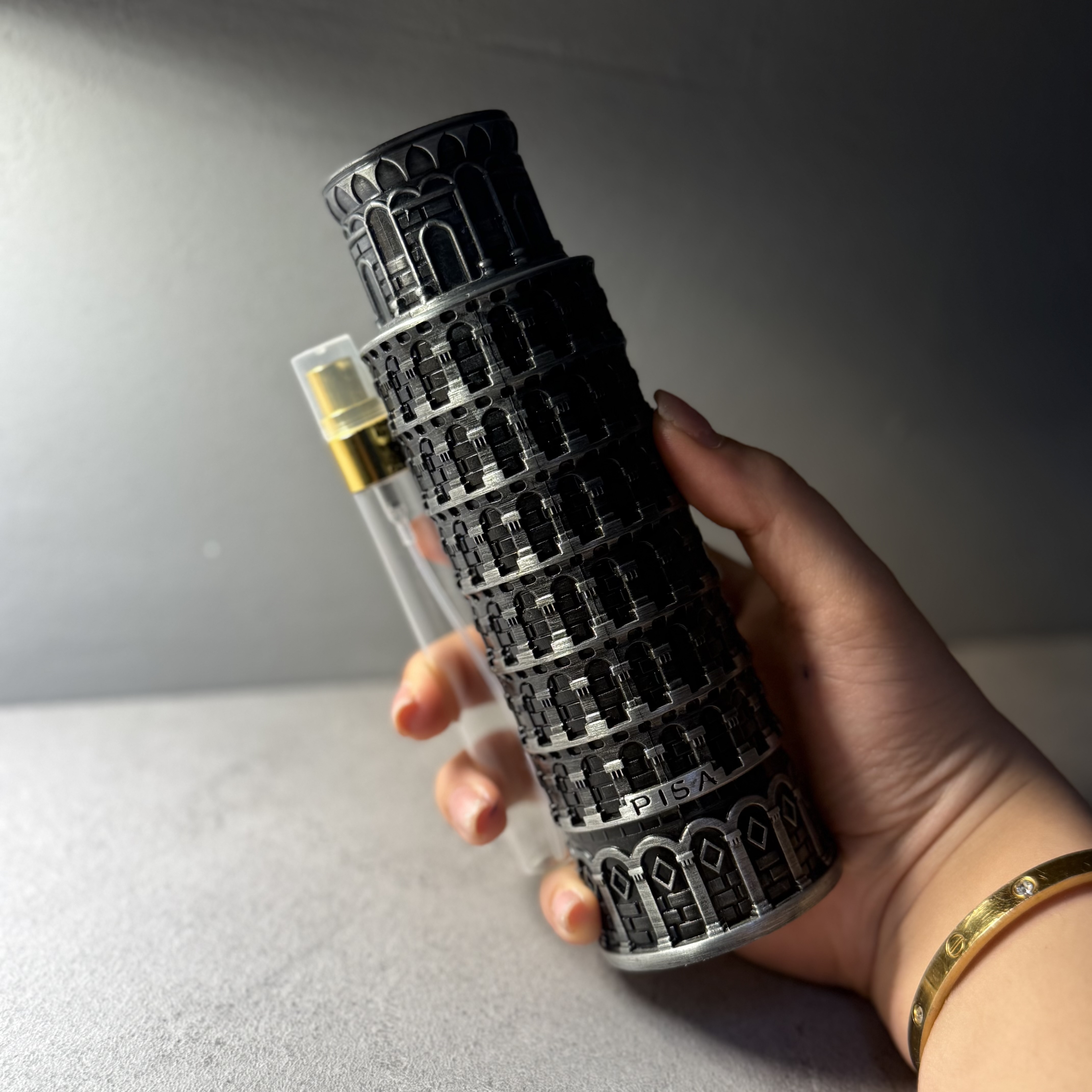 عطر / ادکلن اماراتی برج پیزا شرکت لطافه (دکانت/آکبند)