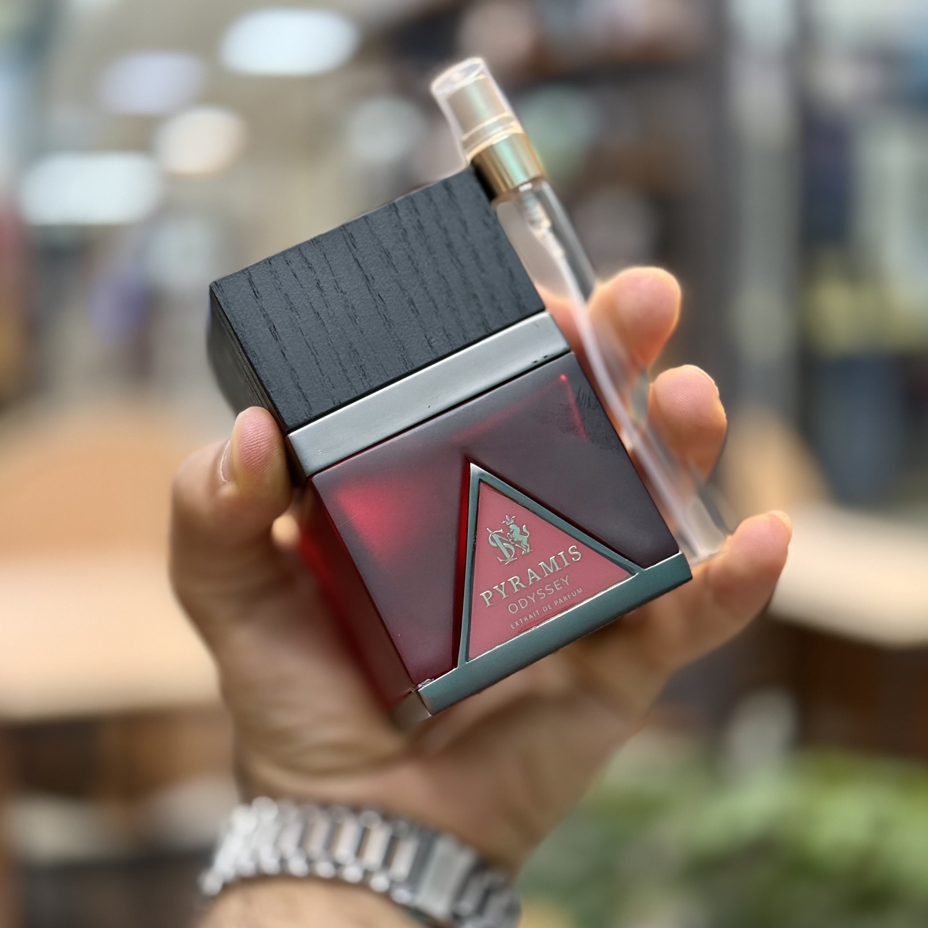 عطر / ادکلن اورجینال پیرامیس اودیسی شرکت دمونت پاریس فرانسه (دکانت/آکبند)