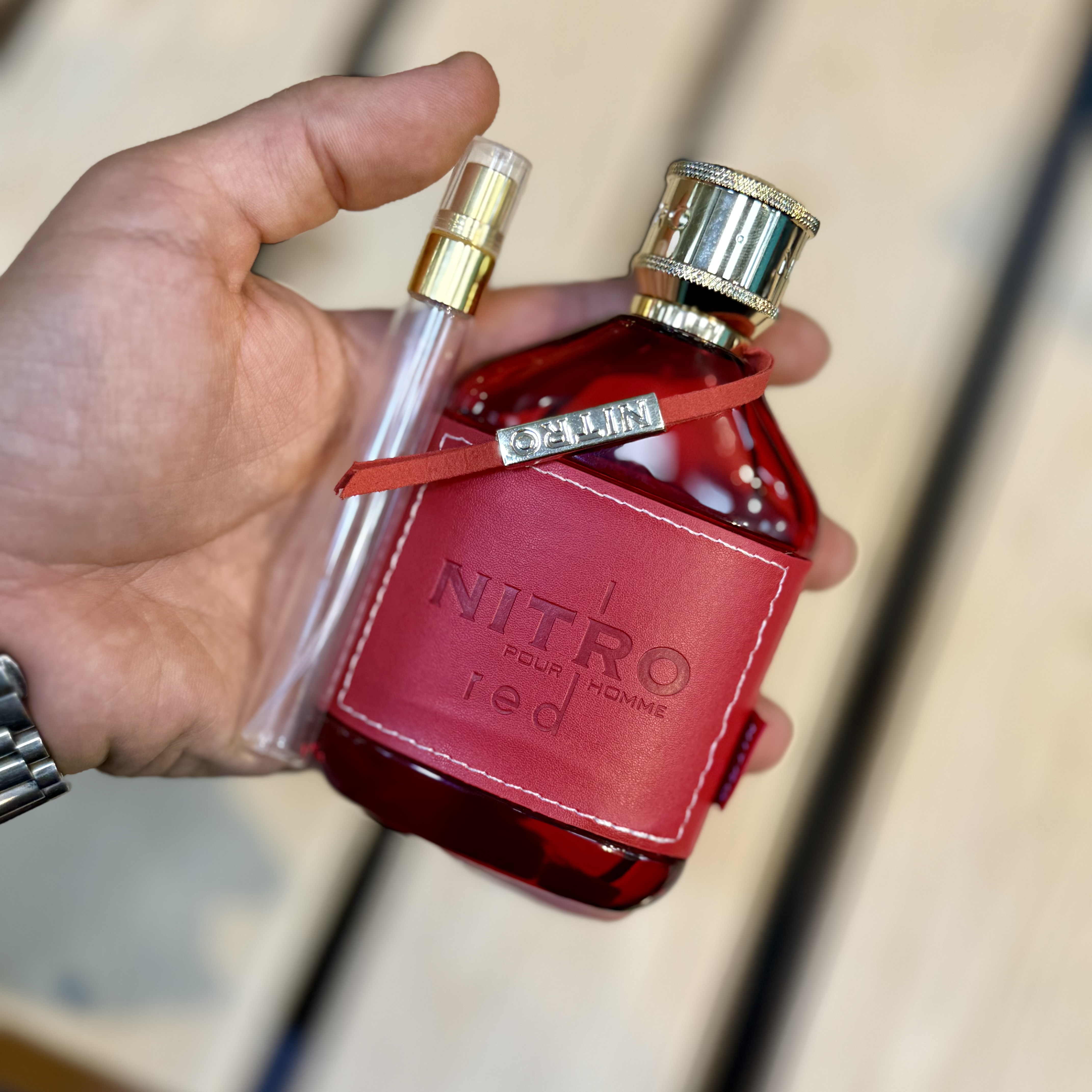 عطر / ادکلن اورجینال نیترو پورهوم قرمز شرکت دمونت پاریس فرانسه (دکانت/آکبند)